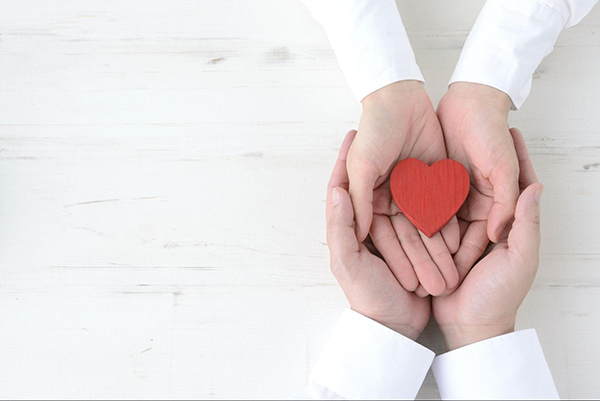 謝恩会の詳細を伝えるだけではない招待状の役割