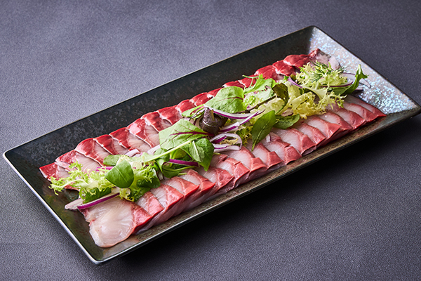 石川県産寒鰤のカルパッチョ