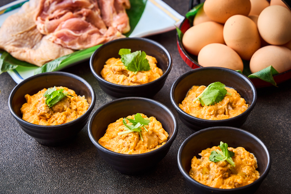 伊達鶏と会津地鶏卵の親子丼