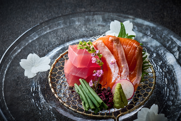 阿武隈川メイプルサーモン薄造り