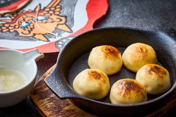 川俣シャモ肉入り　鉄板焼き餃子